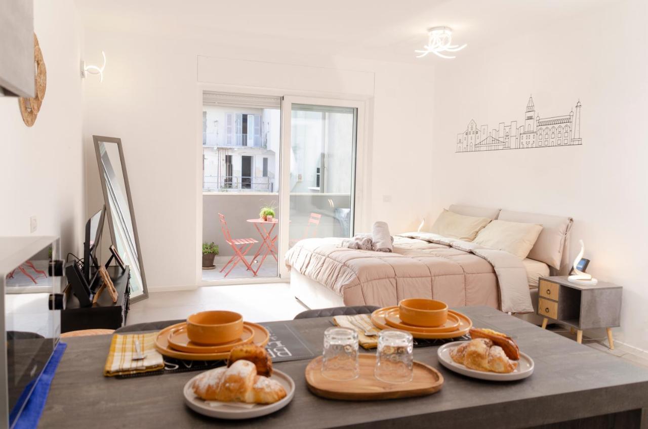 Apulialux Garruba Cozy Apt & Parking Bari Extérieur photo