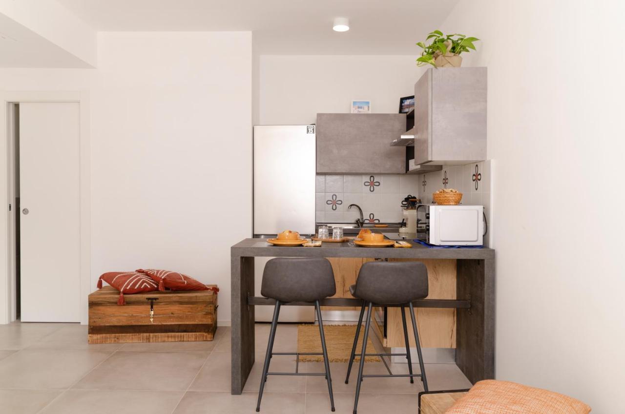 Apulialux Garruba Cozy Apt & Parking Bari Extérieur photo