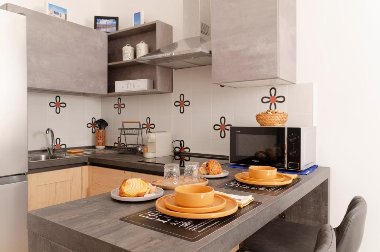 Apulialux Garruba Cozy Apt & Parking Bari Extérieur photo